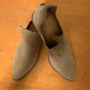 Chinese Laundry Women's Tan Ankle Boots